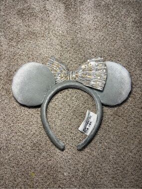 Disney Minnie Mouse Ears Headband Gold Grey Silver Sequin Bow Plush 2021